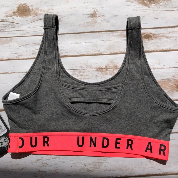 Under Armour Sports Bra *without tag* - Picture 2 of 2